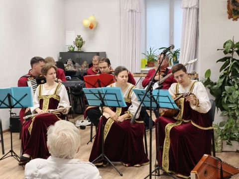 Волшебство музыки: Народный театр звука «Русская рапсодия» покорил сердца зрителей!